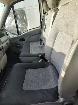 Nissan 1887815 piloto trasero interstar (x70) caja