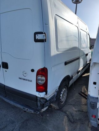 Nissan 1887815 piloto trasero interstar (x70) caja