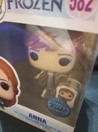 Funko Pop Frozen Anna 582
