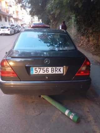 Mercedes-Benz  C250 1993 , 2.5 113cv