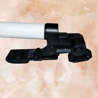 Godox AK-B02 Kit V-Mount + Diffusore
