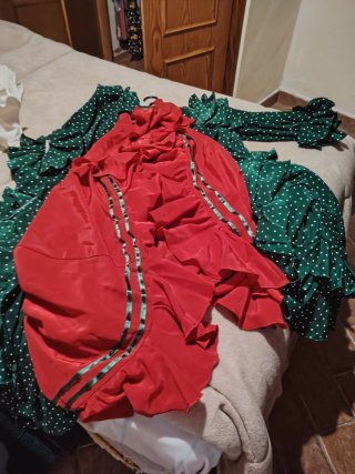Traje de flame nca verde lunares es de niña pedir