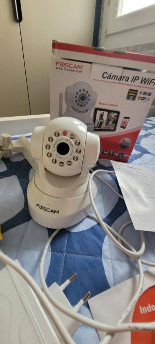 Cámara IP WiFi Foscam FI8918W