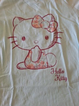 Camiseta Hello Kitty  manga al codo talla 8-9 años