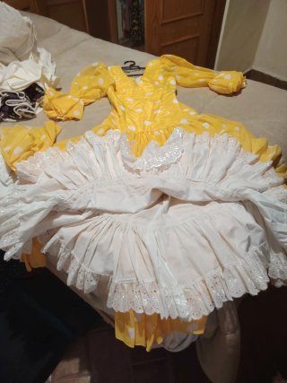 Traje Flamenca Niña Amarillo Lunares negociable