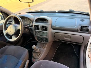 Renault Clio 2002