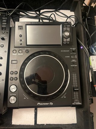 Pioneer XDJ-1000MK2 (x2)