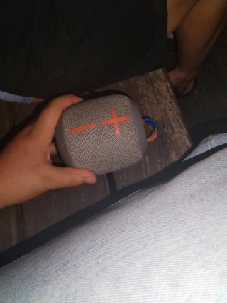 Altavoz Bluetooth Gris y Naranja