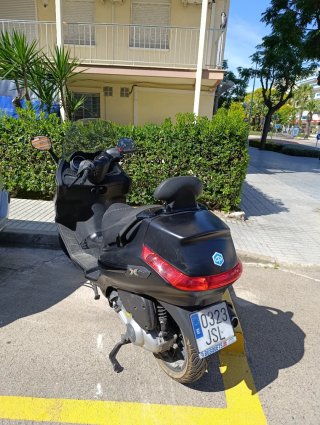 Piaggio Xevo 125 Scooter