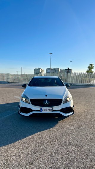 Mercedes-Benz Clase A45 2014