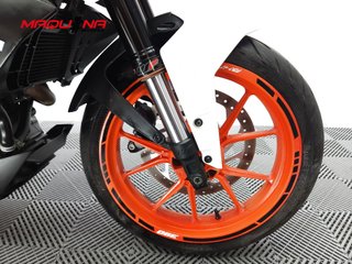 KTM 390 DUKE 2019 5476 kms.