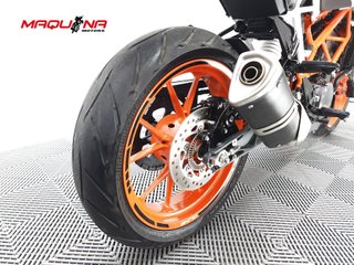 KTM 390 DUKE 2019 5476 kms.