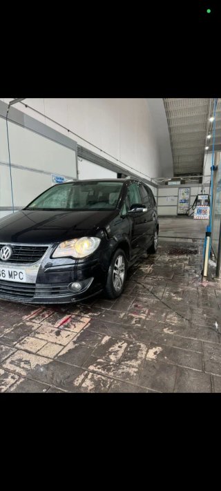 Volkswagen Touran 2009