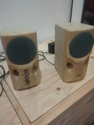 Altavoces Activos para pc, portátil, móvil etc