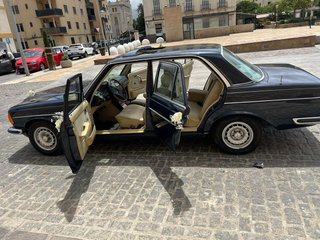 Mercedes-Benz E123 1984