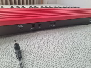 Teclado Roland GO:KEYS GO-61K Rojo