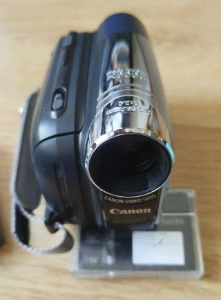 Videocámara Canon Mini DV MD215