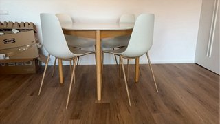Mesa comedor redonda extensible + 4 sillas