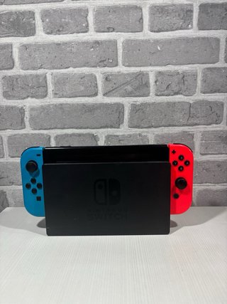 Nintendo Switch con caja+accesorios