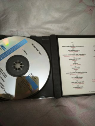 CD Gigantes: El Puma, Julio Iglesias, Luz Casal
