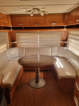 Caravana Fendt Platin 650 (3 ambientes)