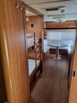 Caravana Fendt Platin 650 (3 ambientes)