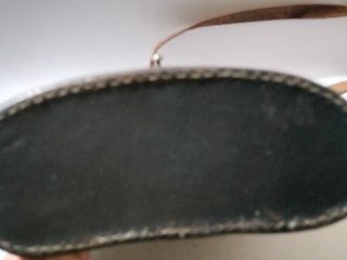 Estuche para prismáticos de cuero