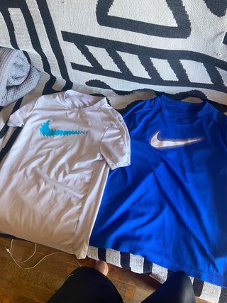 2 Camisetas Nike Dri-FIT Talla XS