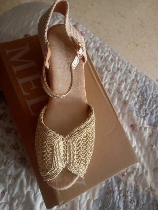 Zapatillas esparto mujer beige y dorado