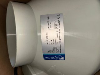 Armario y accesorios de cultivo para interior