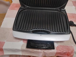 Tostadora grill abierta