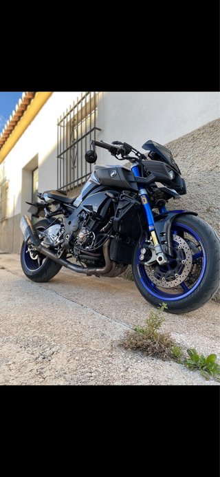 Yamaha MT-10 SP 2017 Akrapovič + MIVV