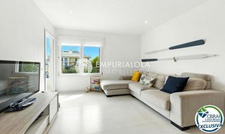 Piso en venta en Empuriabrava en Castelló d´Empúries