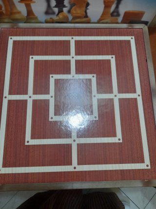 Scacchi Dama Tria con pedine