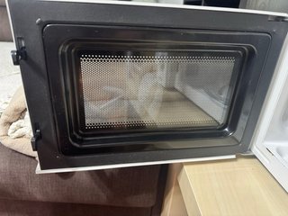 Microondas KUNFT 1100W Blanco 20L