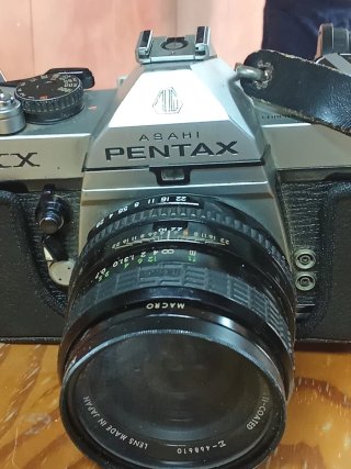 Consiglio di fotocamere vintage Sony e Yashica