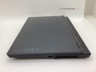 pc portatil lenovo 82b1