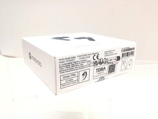 in-ear motorola moto buds bass