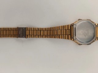 Reloj Casio Dorado Digital