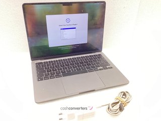 portatil apple apple macbook air m3 8-core 4.0 13 (8gpu) (2024) (a3113)