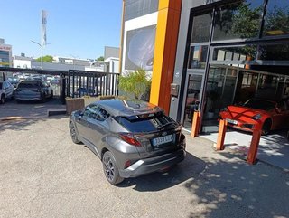 Toyota C-HR 1.8 125H Advance 90 kW (122 CV)