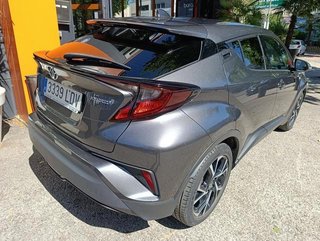Toyota C-HR 1.8 125H Advance 90 kW (122 CV)
