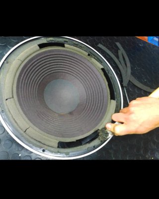 REPARACIÓN DE ALTAVOCES Y EQUIPOS DE AUDIO VINTAGE