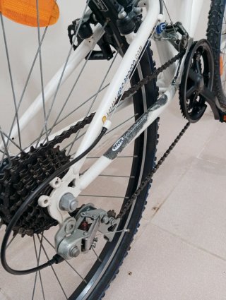 Bicicleta Decathlon Montaña 26" doble suspensión