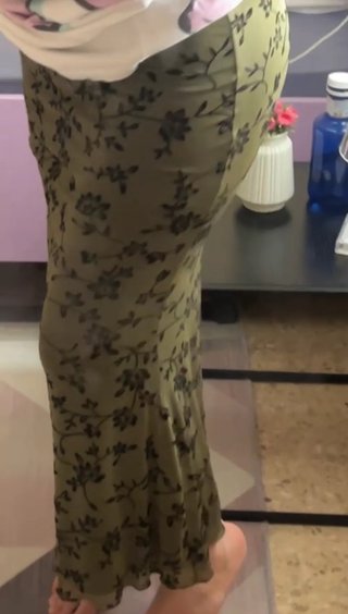 Falda verde floral