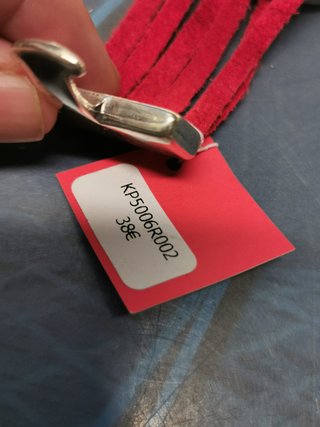 Pulsera femenina KASI500. Nueva.