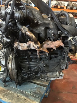 MOTOR COMPLETO AUDI A4 AVANT (8E) AVF