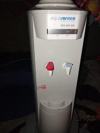 Dispensador Agua Fría/Caliente YC-A10