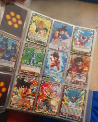 CAMBIO cartas de Dragon Ball (zona Manresa, Bages)