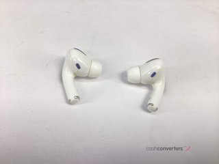 in-ear apple airpods pro